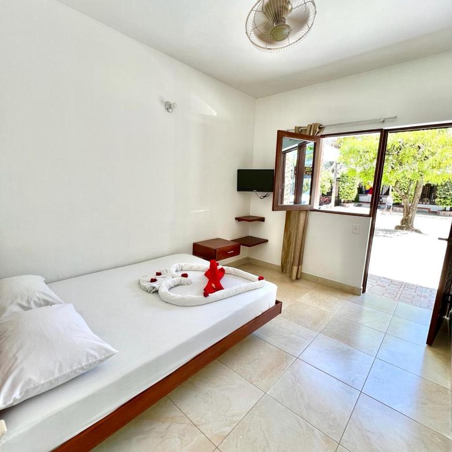 Hotel Paraiso Plaza Puerto Triunfo Kültér fotó