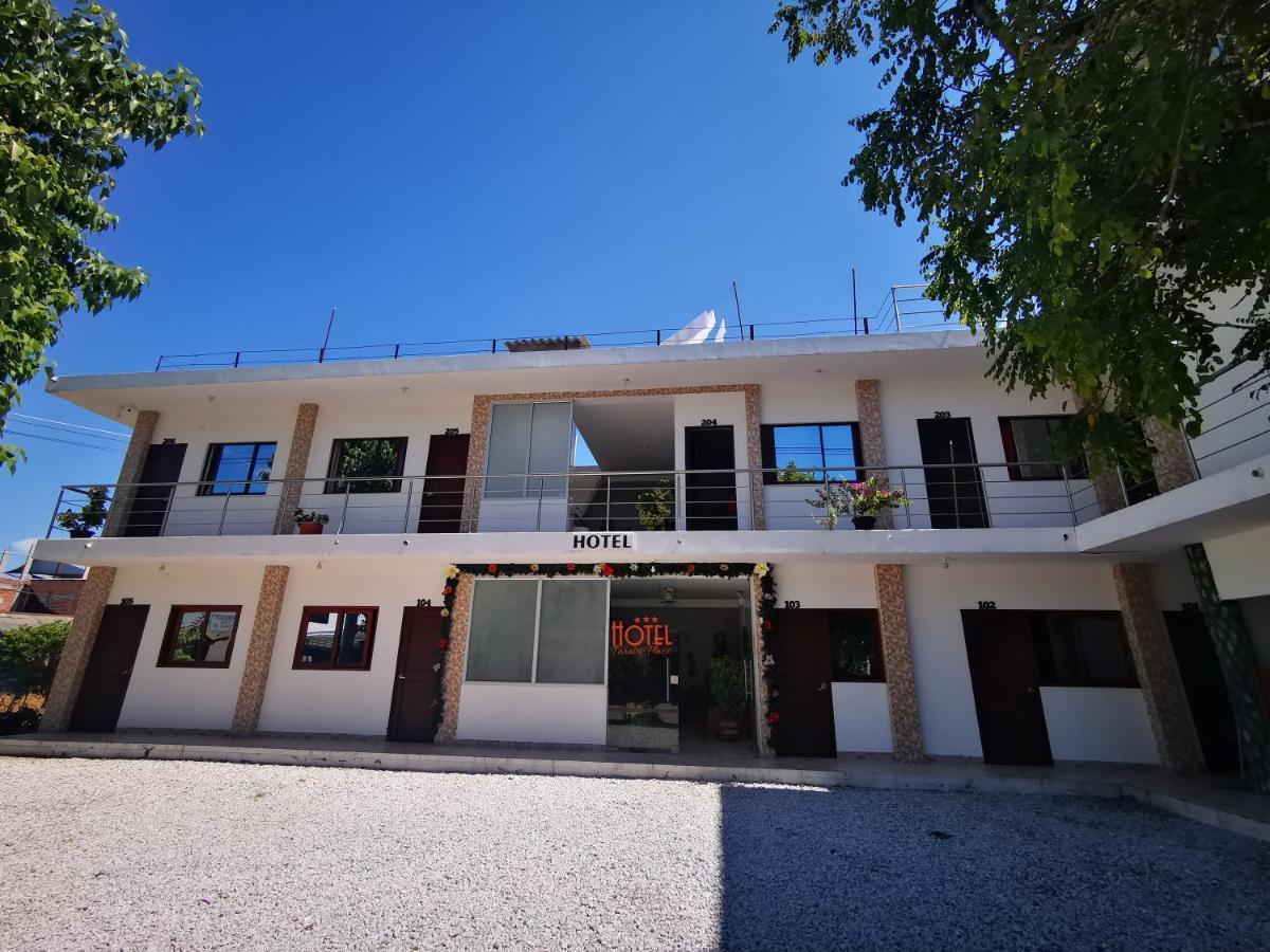 Hotel Paraiso Plaza Puerto Triunfo Kültér fotó