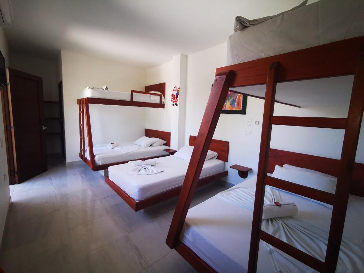Hotel Paraiso Plaza Puerto Triunfo Kültér fotó